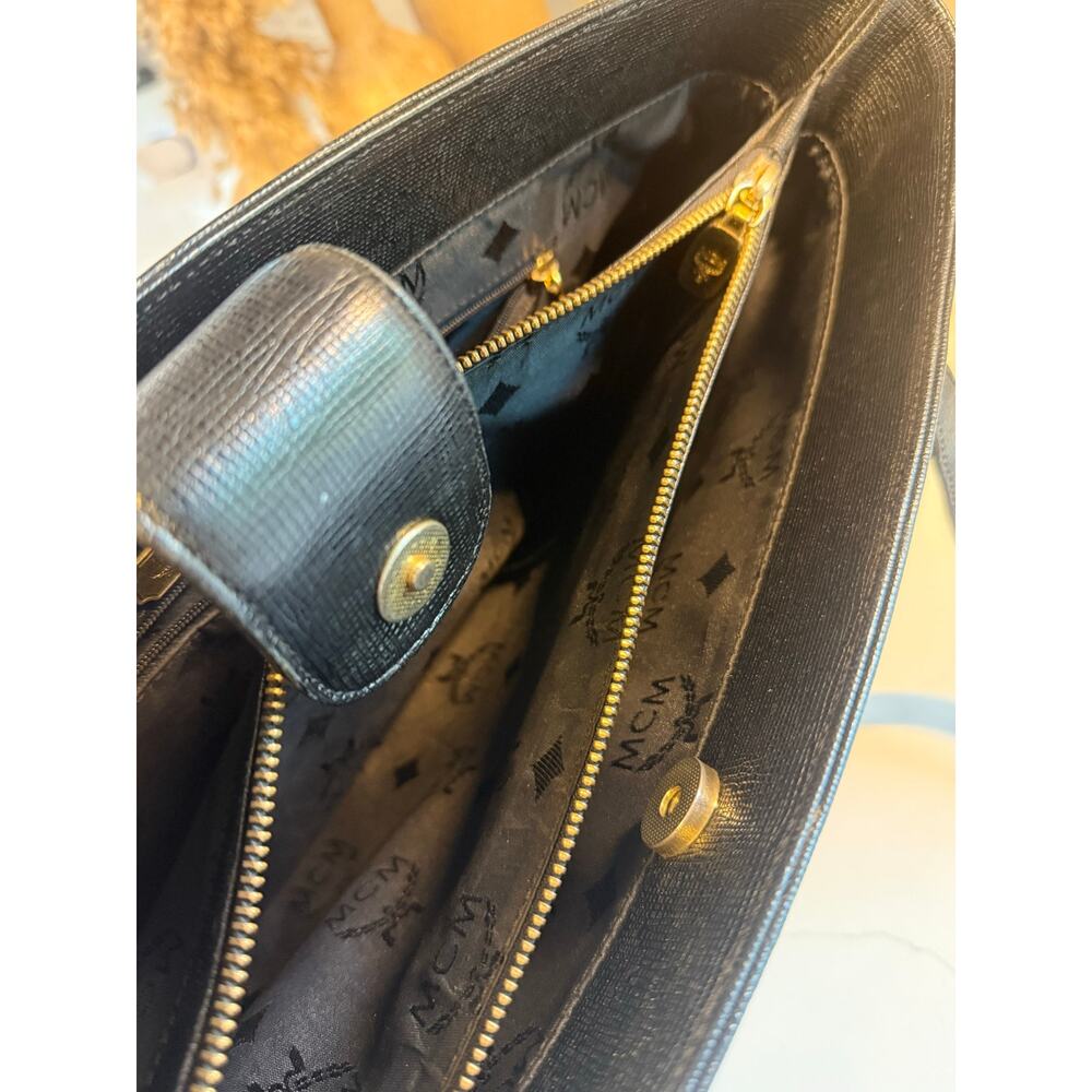 Vintage MCM Black Textured Leather Studded Shoulder Tote Bag Michael Cromer Era - Picture 10 of 13
